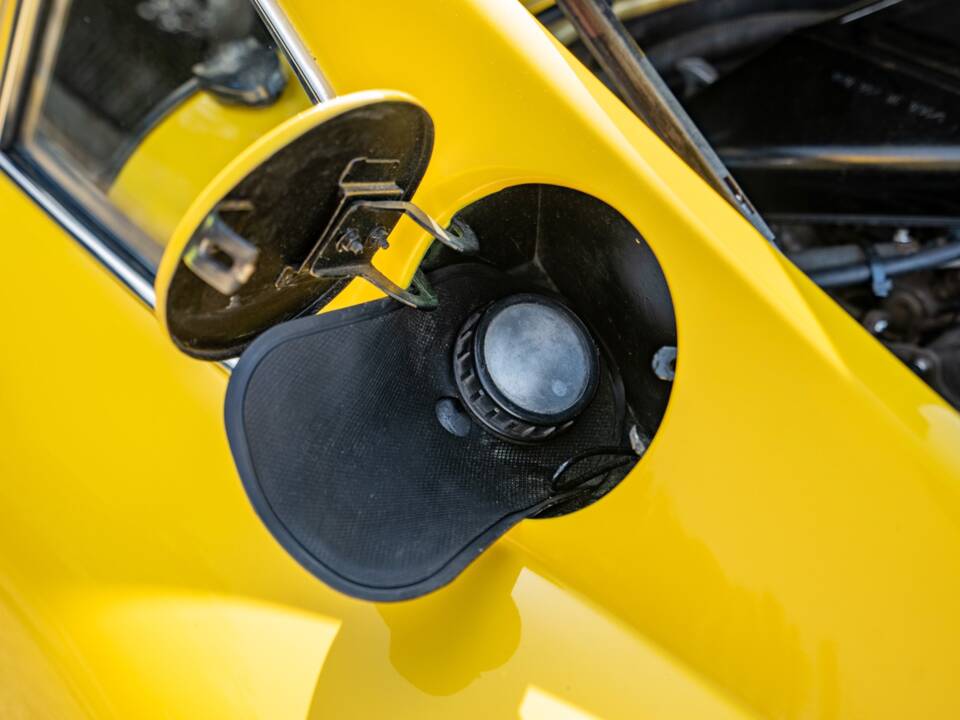 Bild 28/45 von Ferrari Dino 246 GT (1972)