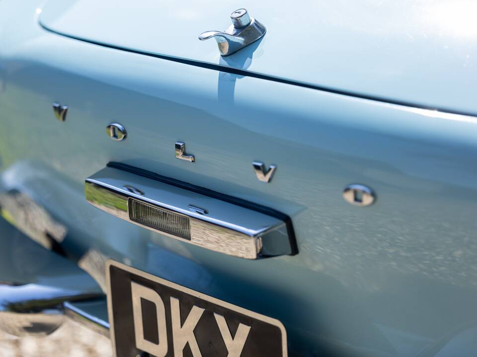 Image 39/50 of Volvo 1800 S (1964)