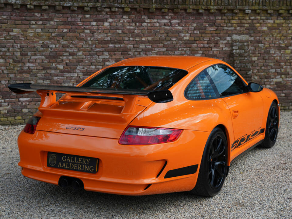 Bild 45/50 von Porsche 911 GT3 RS (2008)