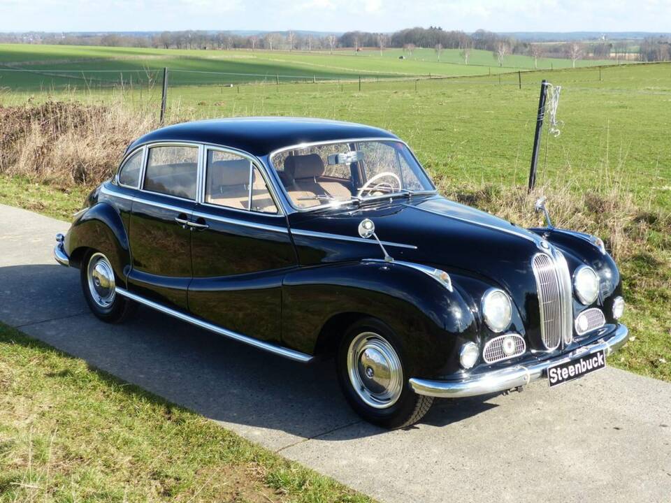 BMW 502 Limousine schwarz 1955