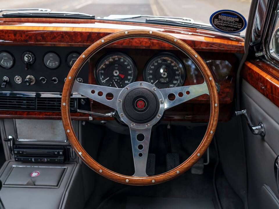 Bild 17/30 von Jaguar Mk II 3.8 (1960)