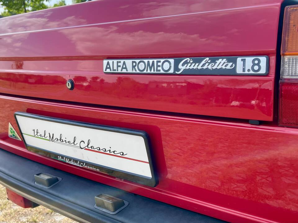 Afbeelding 11/20 van Alfa Romeo Giulietta 1.8 (1982)