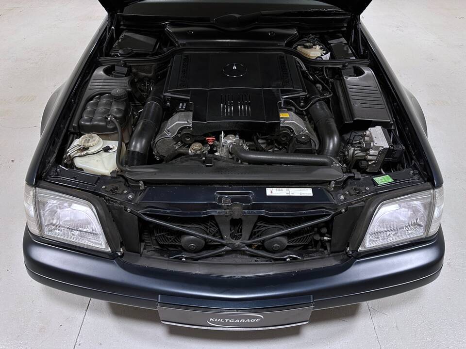 Bild 30/32 von Mercedes-Benz SL 500 (1997)