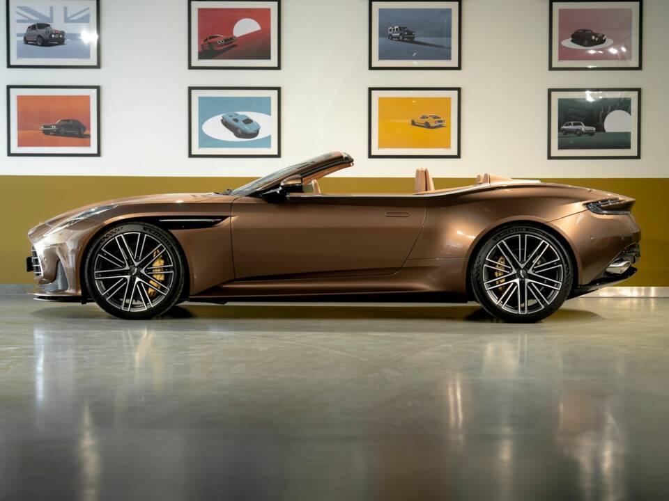 Bild 2/51 von Aston Martin DB12 Volante (2024)