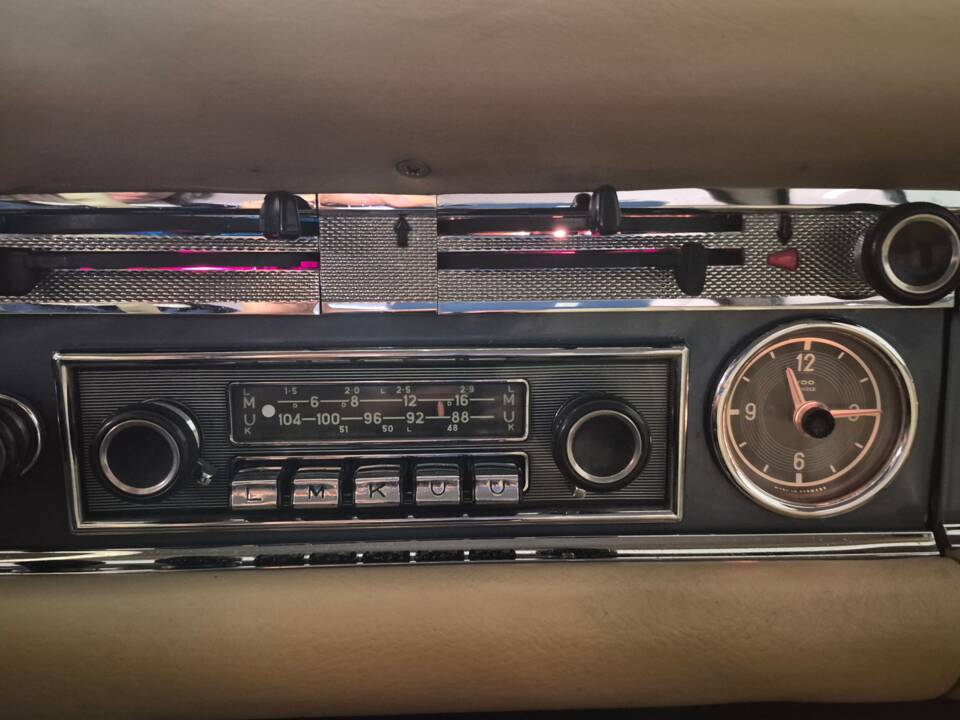 Bild 14/16 von Mercedes-Benz 280 SL (1970)