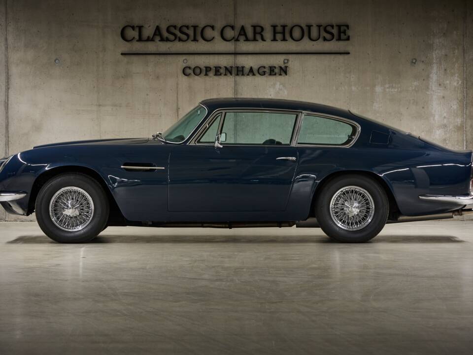 Afbeelding 5/60 van Aston Martin DB 6 (1968)