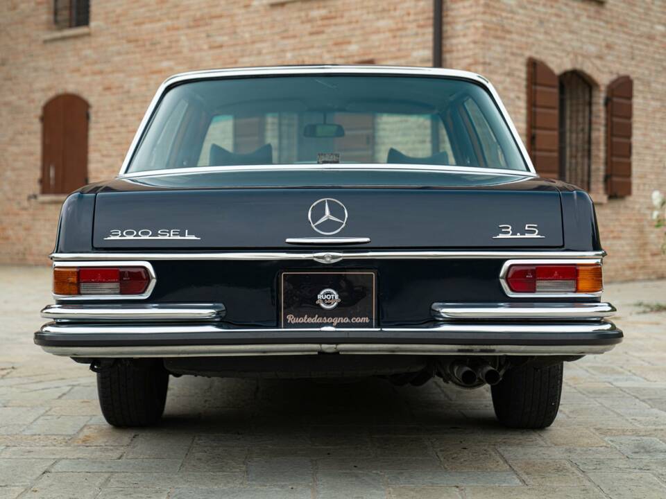 Image 8/50 of Mercedes-Benz 300 SEL 3.5 (1973)