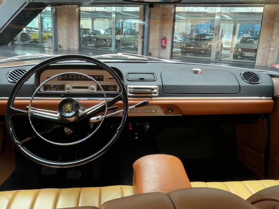 Image 20/40 of Peugeot 404 Break (1965)