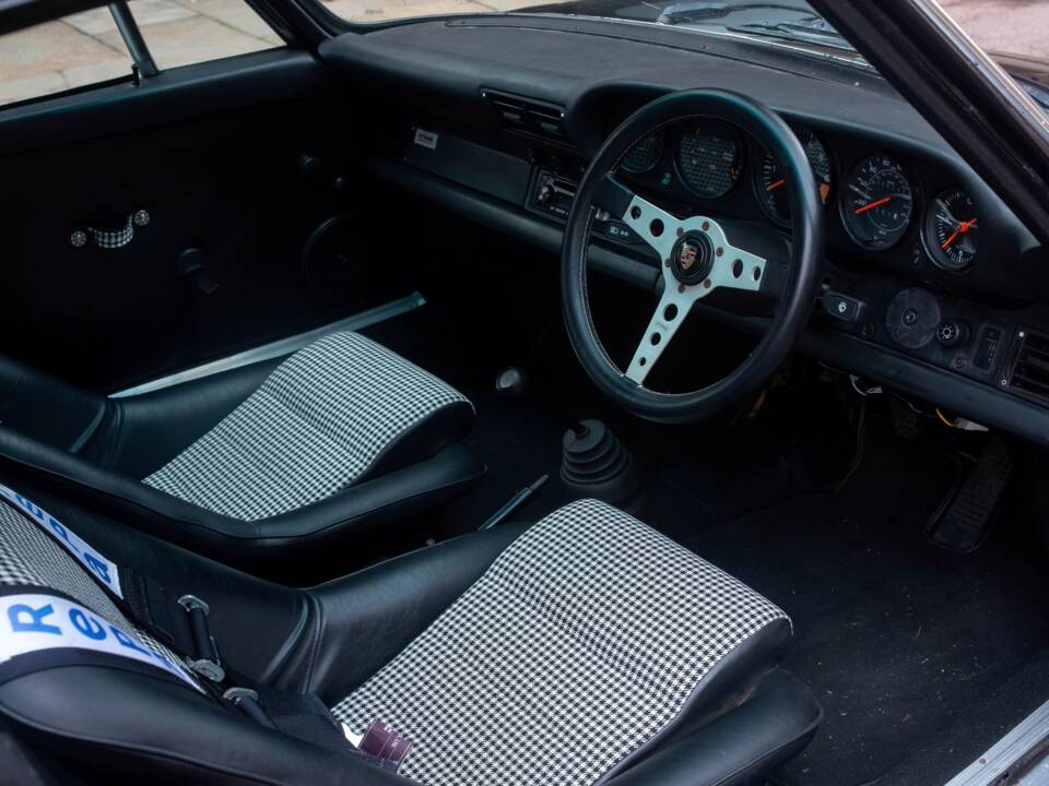 Bild 3/50 von Porsche 911 Carrera 3.2 (1988)
