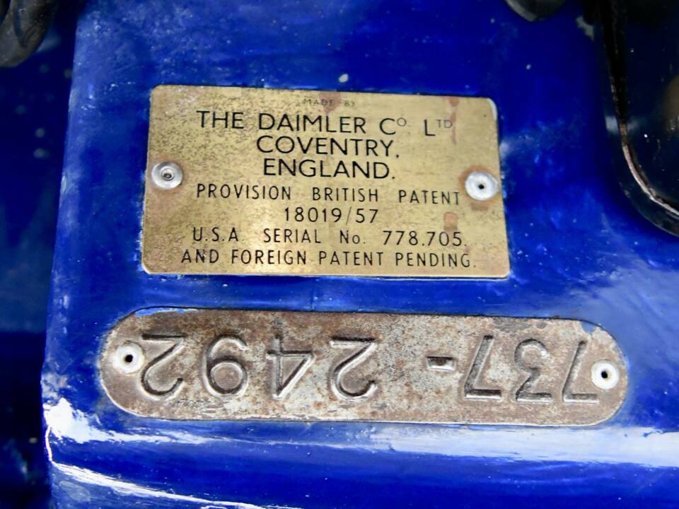Bild 38/50 von Daimler SP 250 (1963)