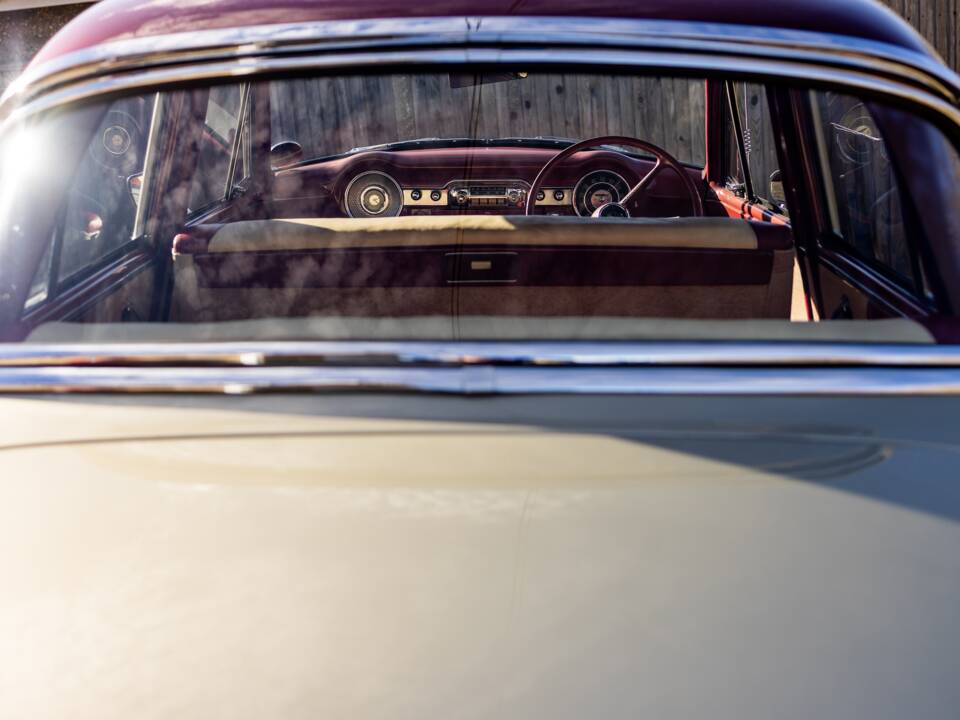 Bild 24/50 von Vauxhall Cresta (1956)