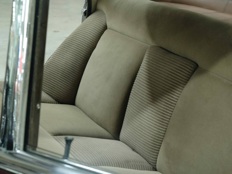 Image 25/50 of Mercedes-Benz 300 SE lang (1965)