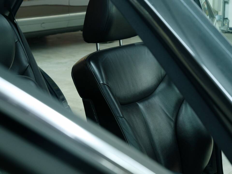Bild 38/50 von Mercedes-Benz S 350 Turbodiesel (1994)