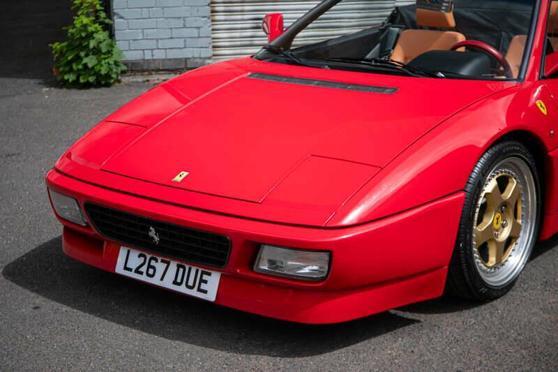Image 8/50 of Ferrari 348 Spider (1994)