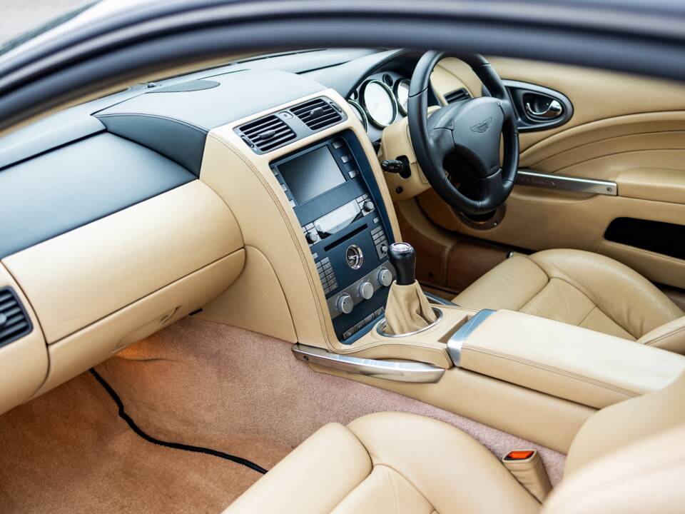 Afbeelding 34/50 van Aston Martin V12 Vanquish S (2007)