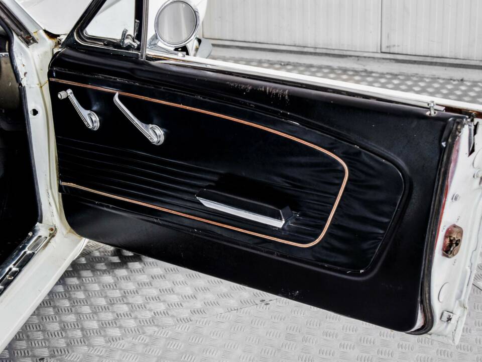 Bild 17/50 von Ford Mustang 289 (1965)
