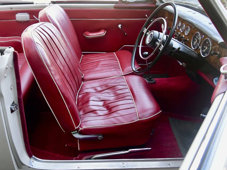 Imagen 35/50 de Sunbeam Rapier Mk IIIA (1963)