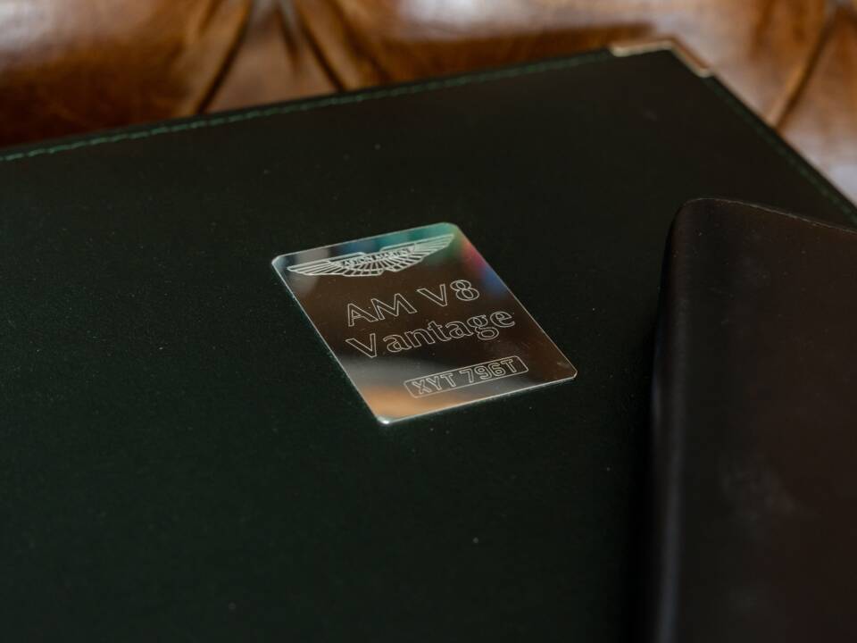 Bild 60/76 von Aston Martin Vantage (1979)