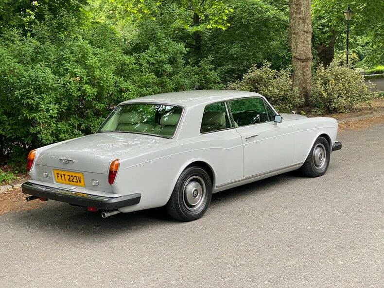 Bild 16/50 von Bentley Corniche (1980)