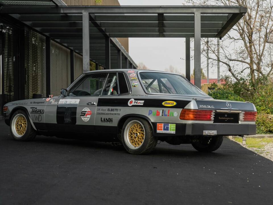 Image 6/40 of Mercedes-Benz 350 SLC (1973)