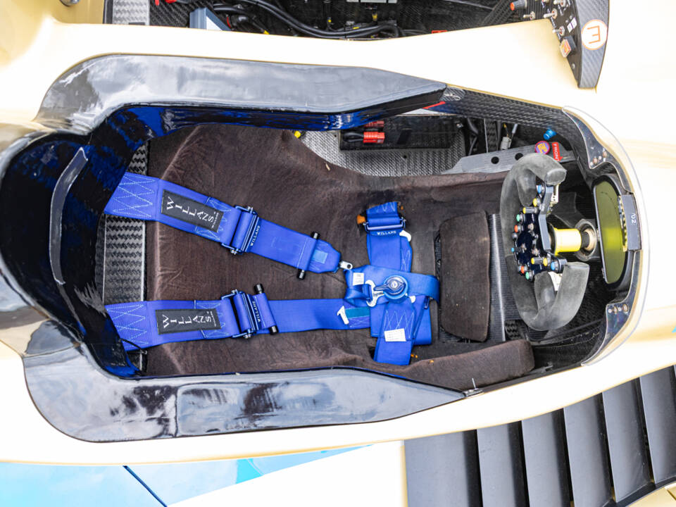 Image 20/50 of Creation CA07 LMP1 (2007)