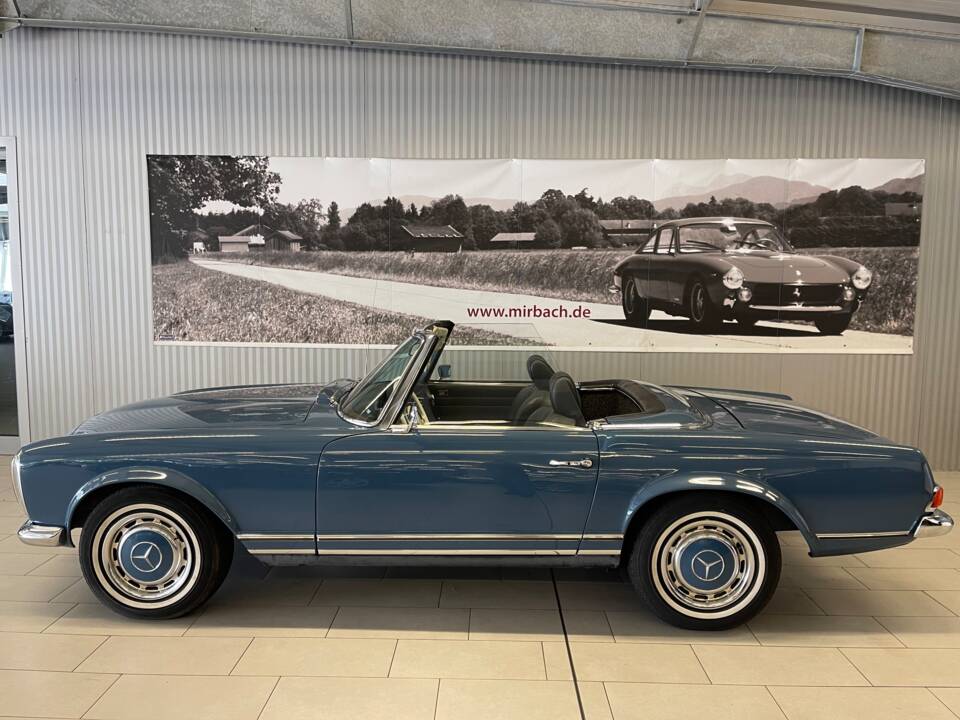 Imagen 1/17 de Mercedes-Benz 280 SL (1968)