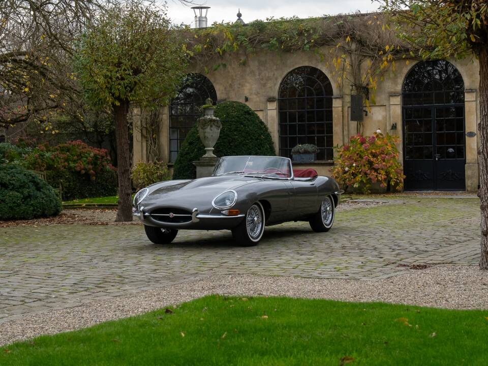 Bild 17/28 von Jaguar E-Type 3.8 (1964)