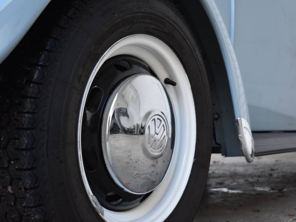 Image 20/75 of Volkswagen Maggiolino 1500 (1967)