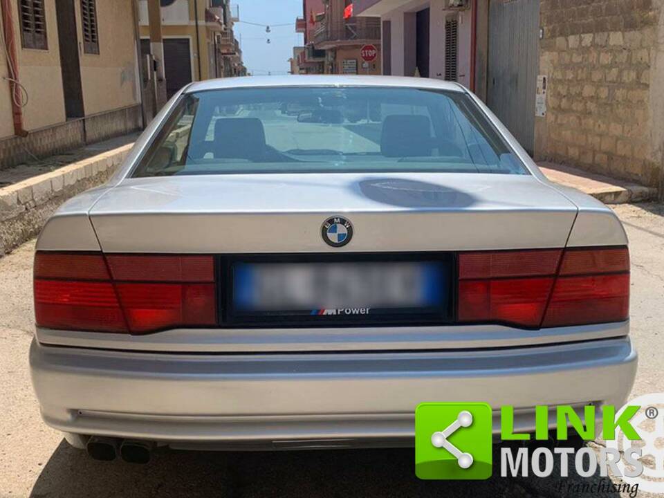 Immagine 6/10 di BMW 850i (1990)