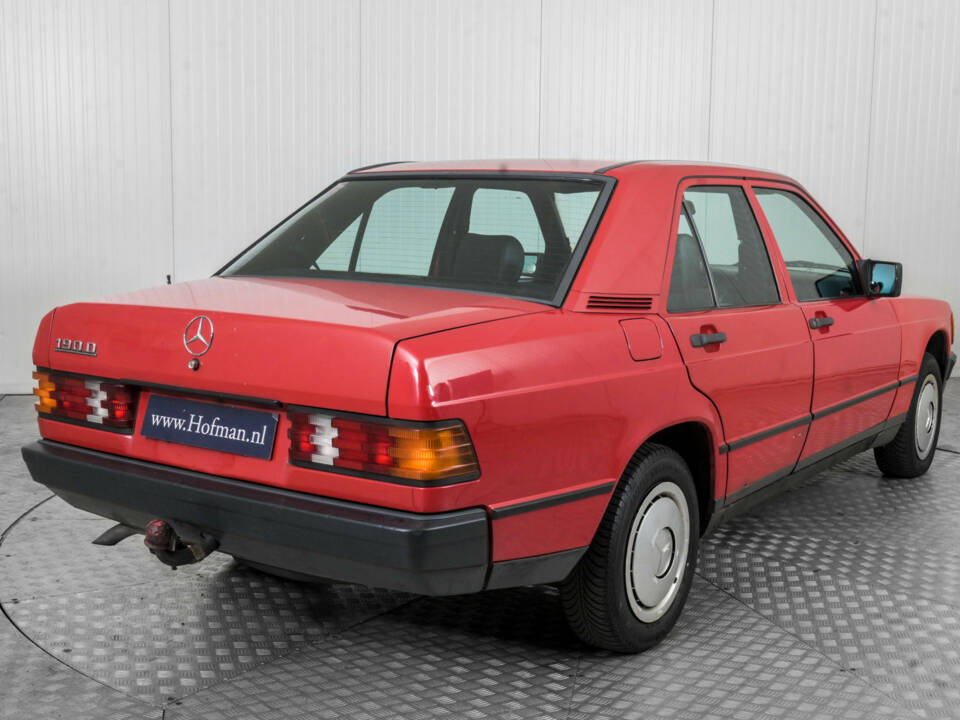 Image 20/50 of Mercedes-Benz 190 D (1984)