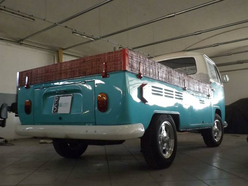 Image 8/43 de Volkswagen T2a pickup (1969)