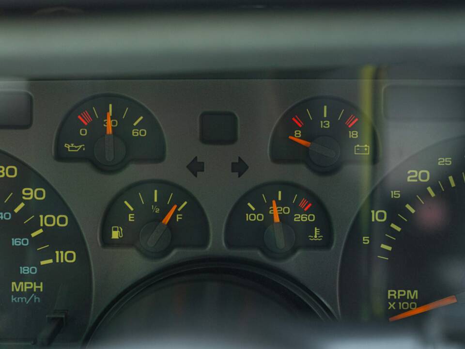 Bild 49/50 von Chevrolet Camaro Z28 (1992)