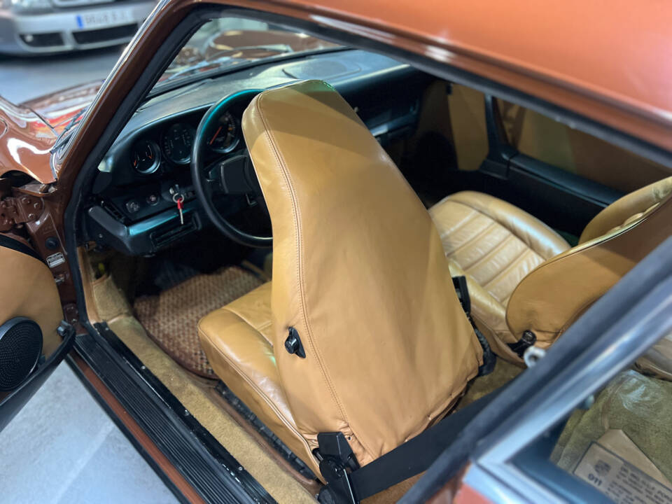 Image 48/75 of Porsche 911 Carrera 2.7 (1973)