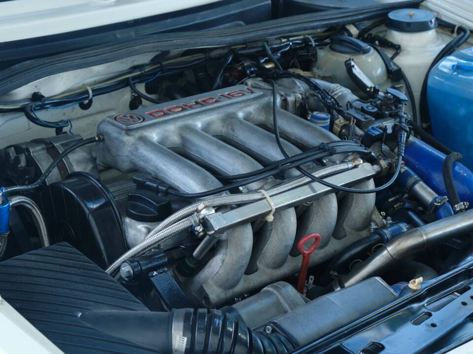 Bild 42/47 von Volkswagen Golf II Rallye 1.8 (1989)