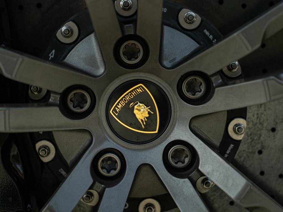 Image 50/50 of Lamborghini Gallardo LP 570-4 Superleggera (2011)