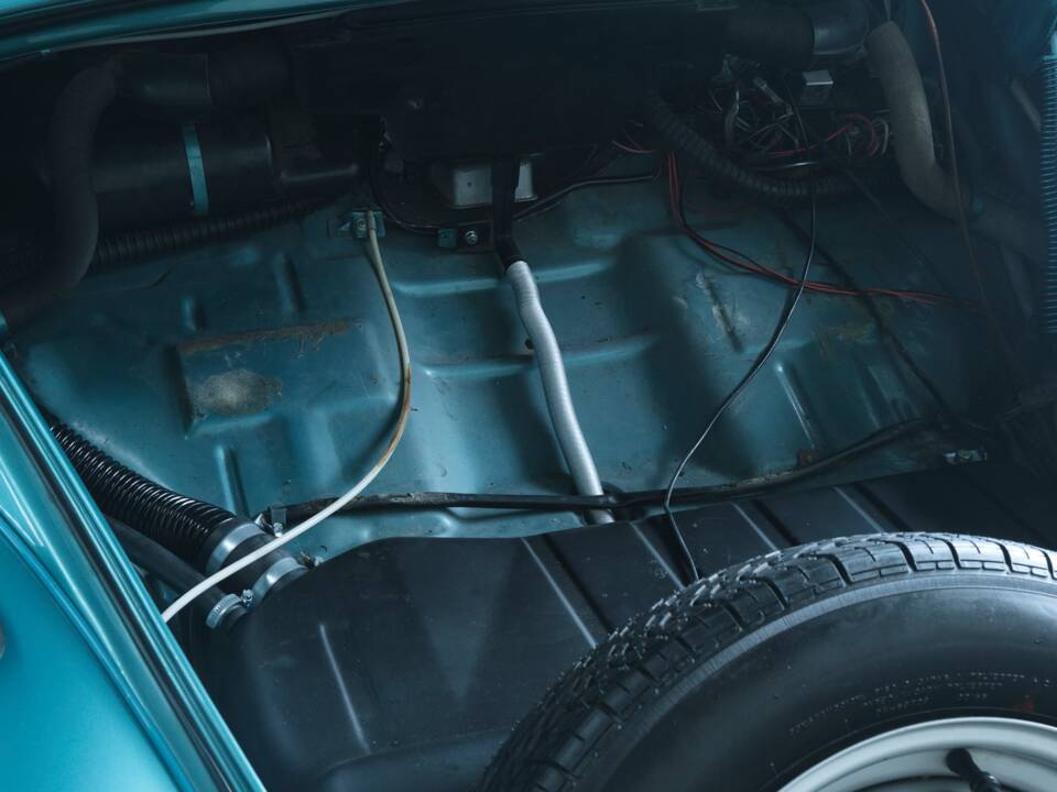 Bild 47/50 von Volkswagen Käfer 1300 (1973)