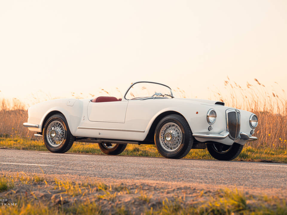 Afbeelding 2/18 van Lancia Aurelia B24 Spider &quot;America&quot; (1955)