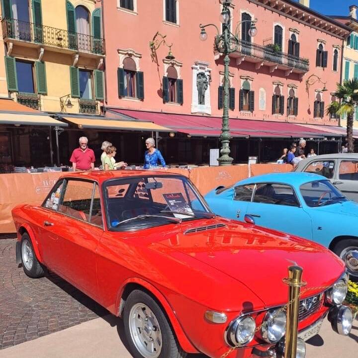 Bild 4/7 von Lancia Fulvia Rallye HF 1.6 (1970)