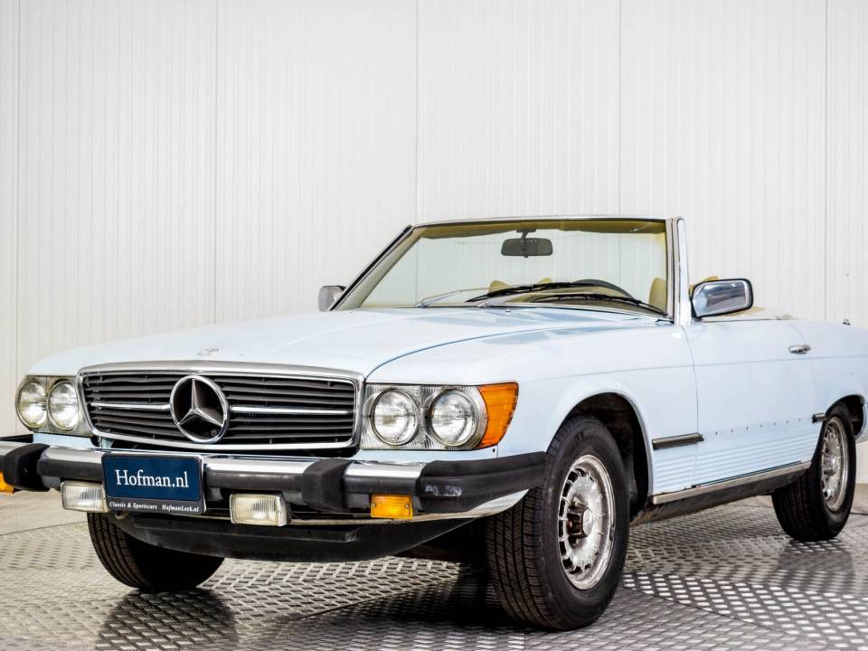 Afbeelding 13/50 van Mercedes-Benz 450 SL (1978)