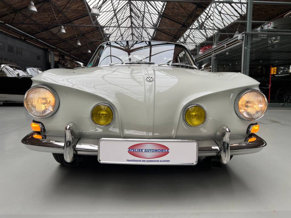 Image 3/37 of Volkswagen Karmann Ghia 1600 L (1968)