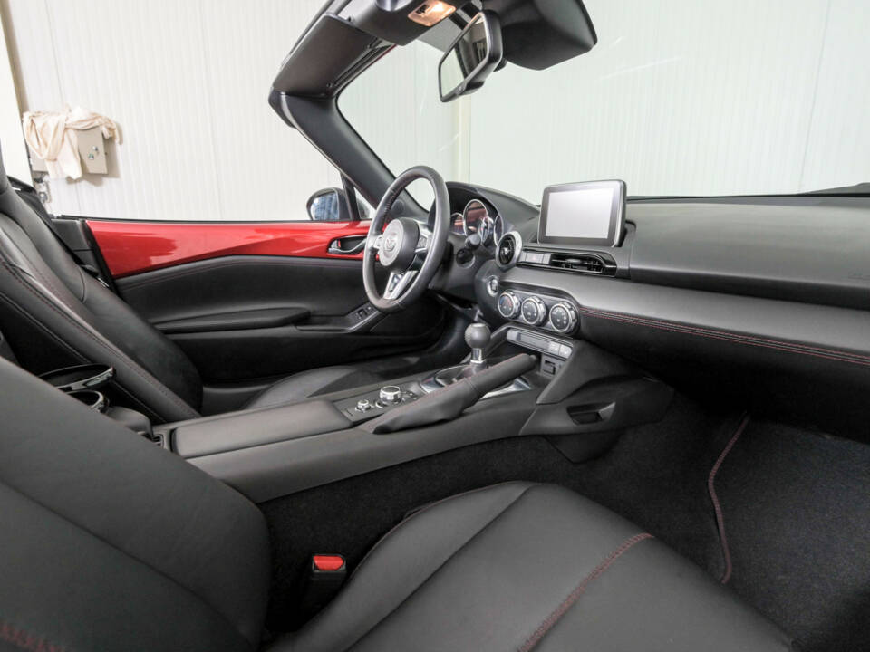 Immagine 27/50 di Mazda MX-5 2.0 (2018)