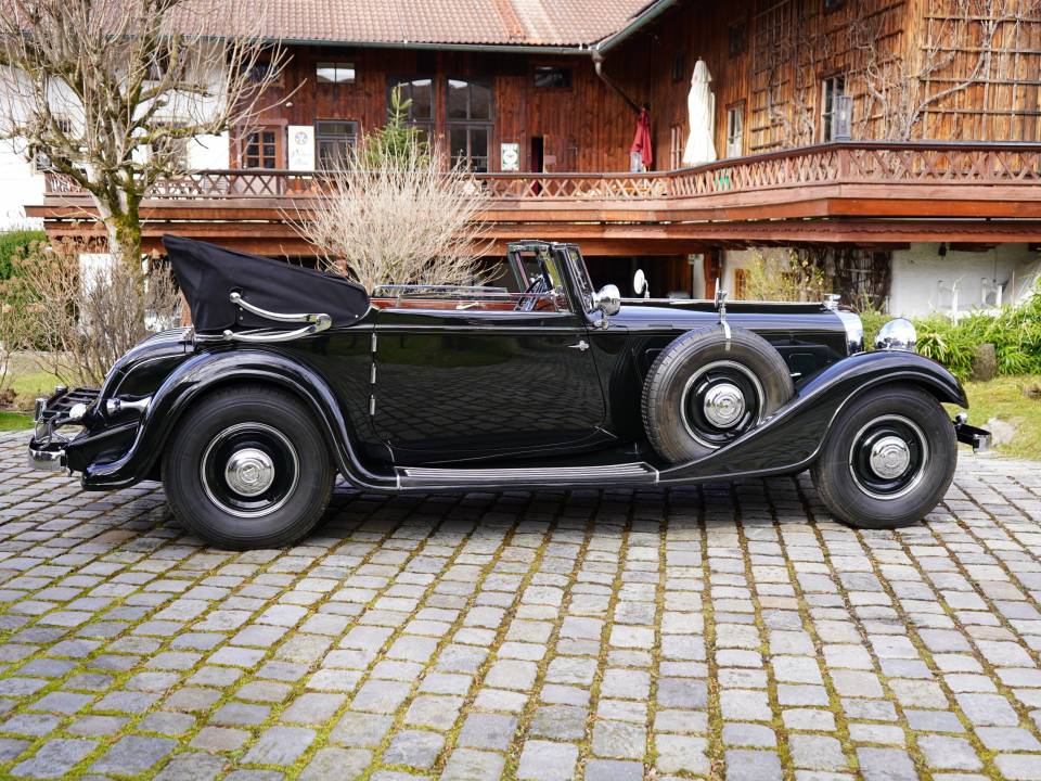 Image 17/26 of Horch 780 Sport-Cabriolet (1932)