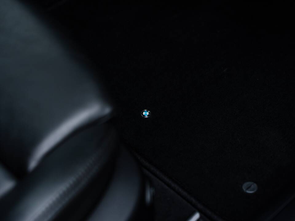 Bild 45/68 von BMW M3 (2003)