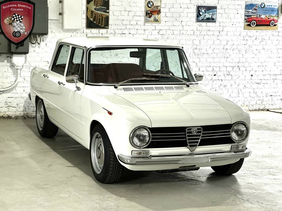 Bild 65/69 von Alfa Romeo Giulia Nuova Super 1600 (1975)