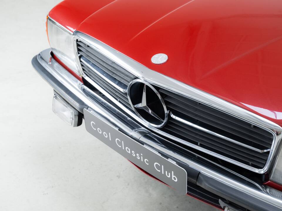 Image 27/38 of Mercedes-Benz 350 SL (1973)