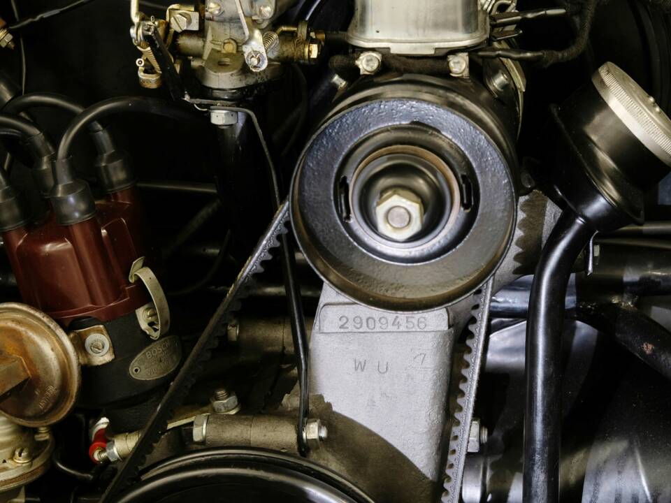 Image 39/50 of Volkswagen Karmann Ghia 1200 (1959)