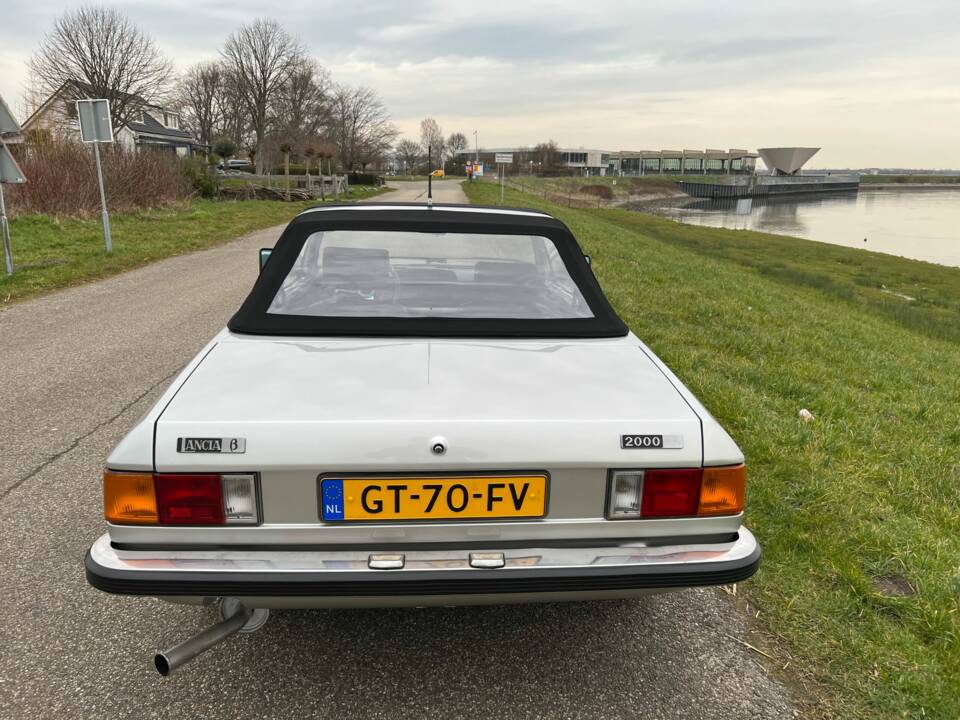 Imagen 4/6 de Lancia Beta Spider 2000 (1981)