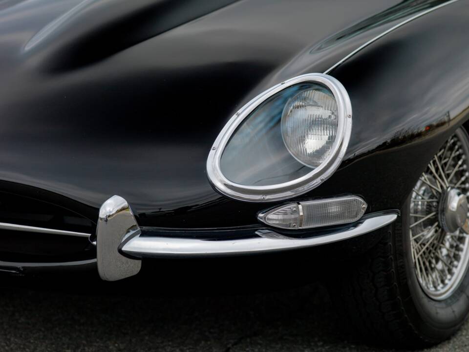 Image 5/17 de Jaguar Type E 3.8 (1962)