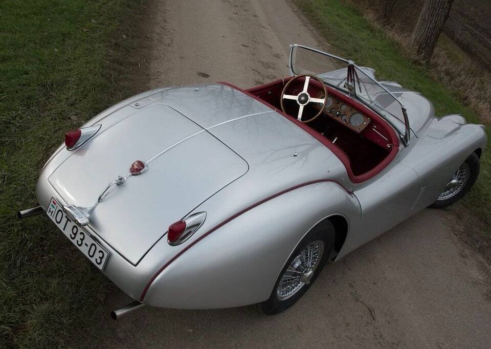Imagen 6/6 de Jaguar XK 140 OTS (1956)