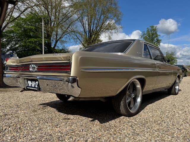 Image 4/6 of Buick Skylark Coupe (1965)